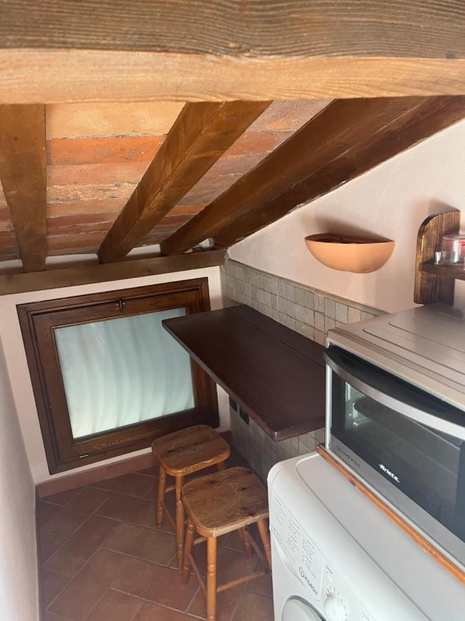 Faro B&B Ліворно Екстер'єр фото